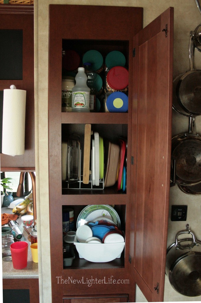 Upper-Pantry