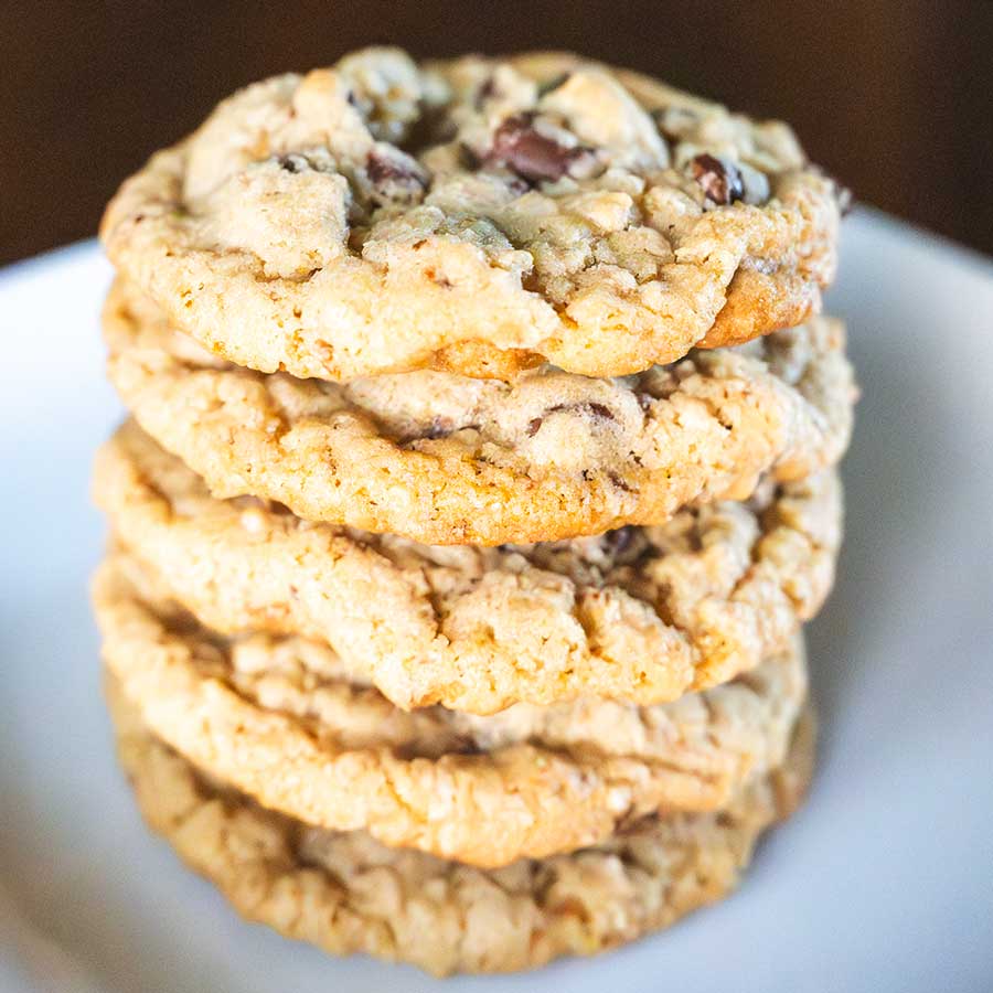 Easy Oatmeal Chocolate Chip Cookie Recipe