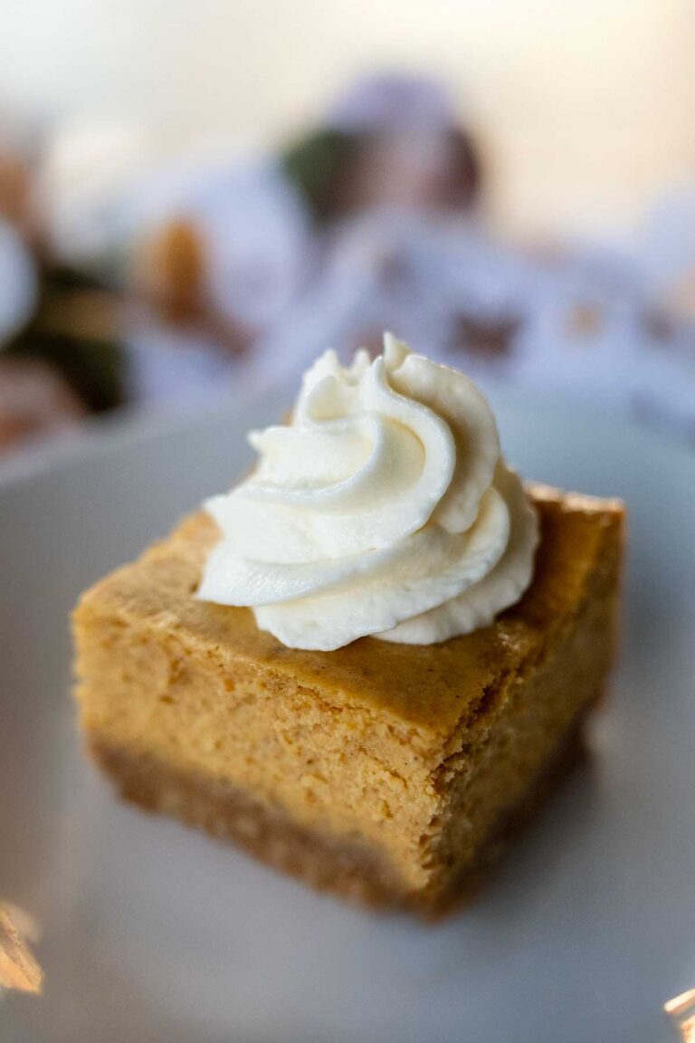 Perfectly Spiced Pumpkin Cheesecake Bars
